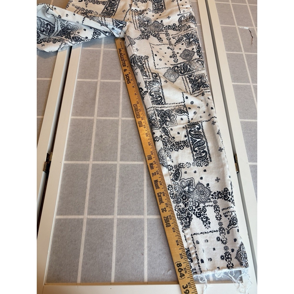 Kensie Paisley Bandana Ultimate High‎ Rise Sz 4/27 Festival Boho Luxe Jeans - Picture 2 of 7